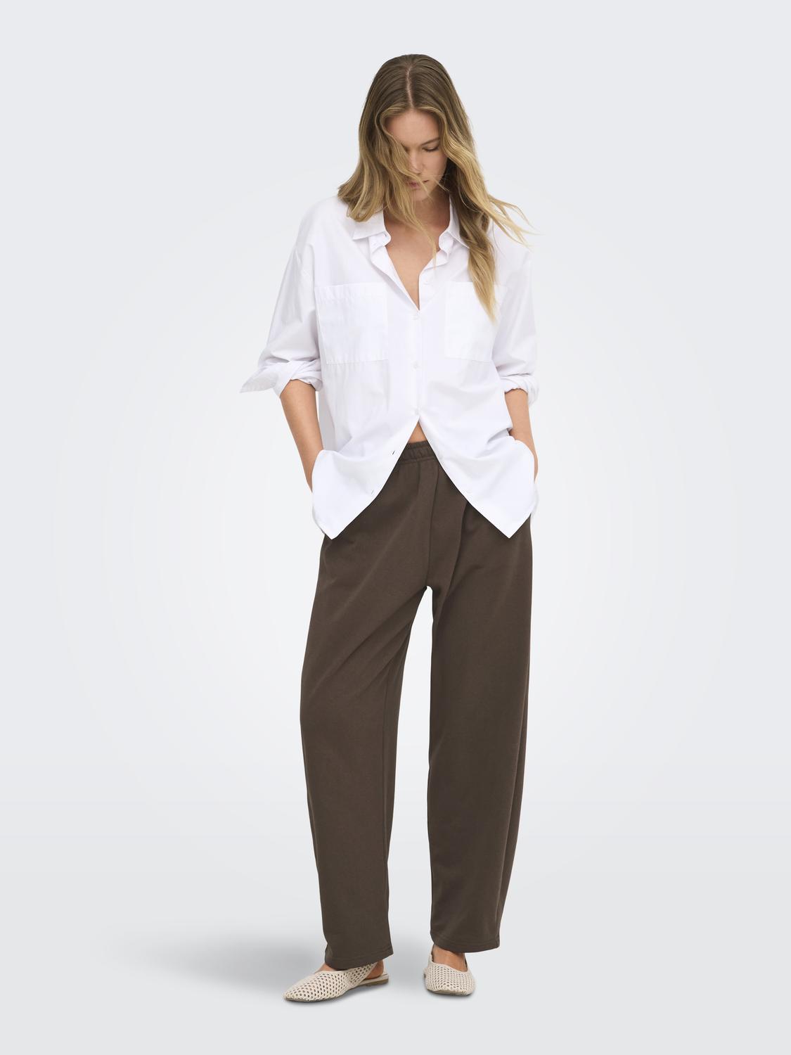 model_shot-front_full